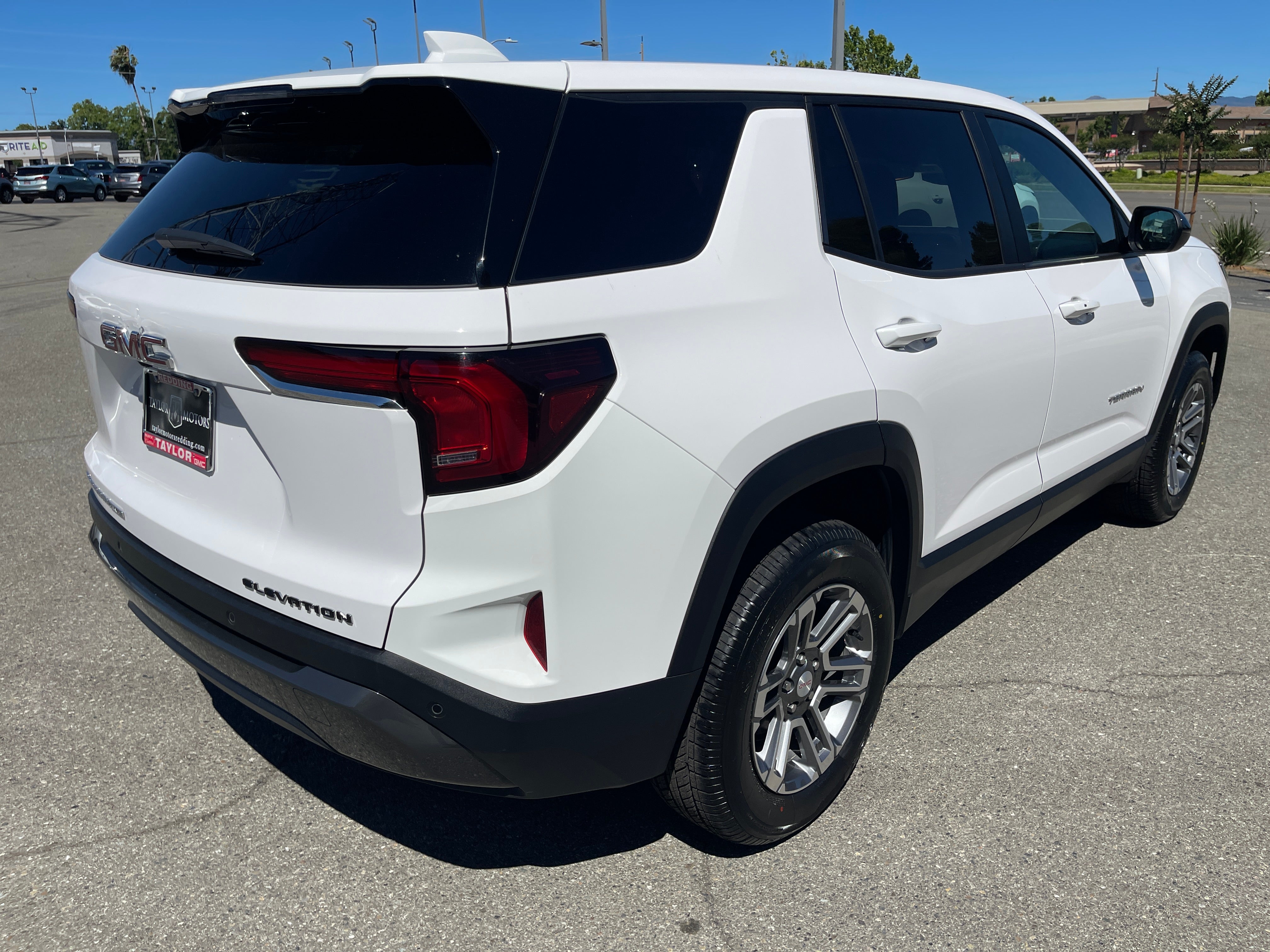 2025 GMC Terrain Elevation