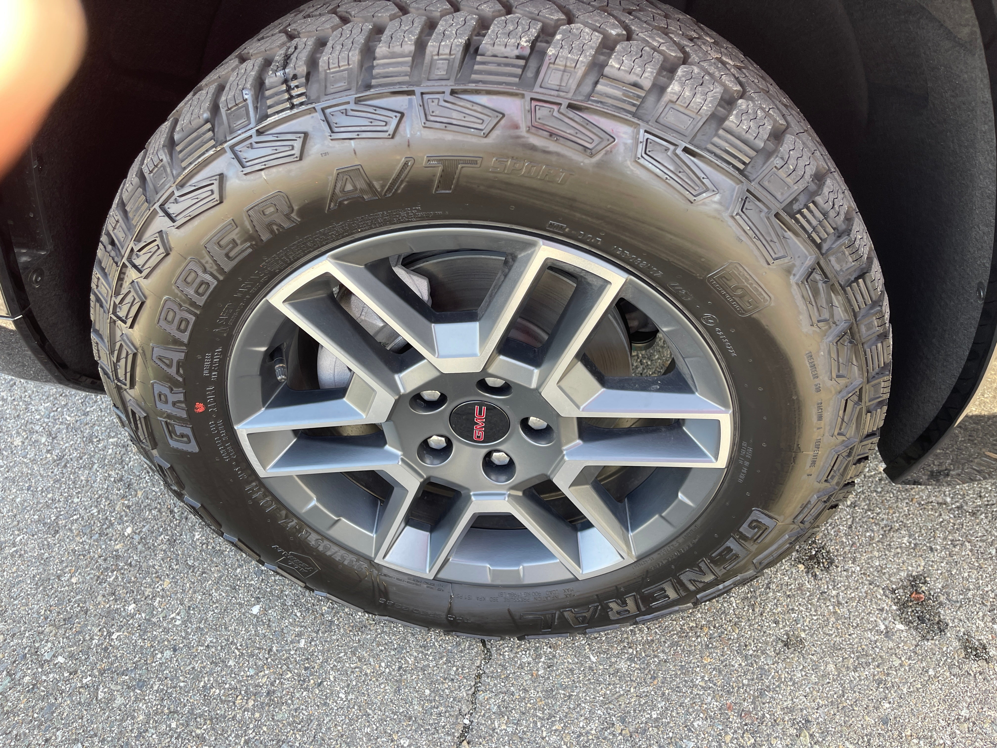 2026 GMC Terrain AT4