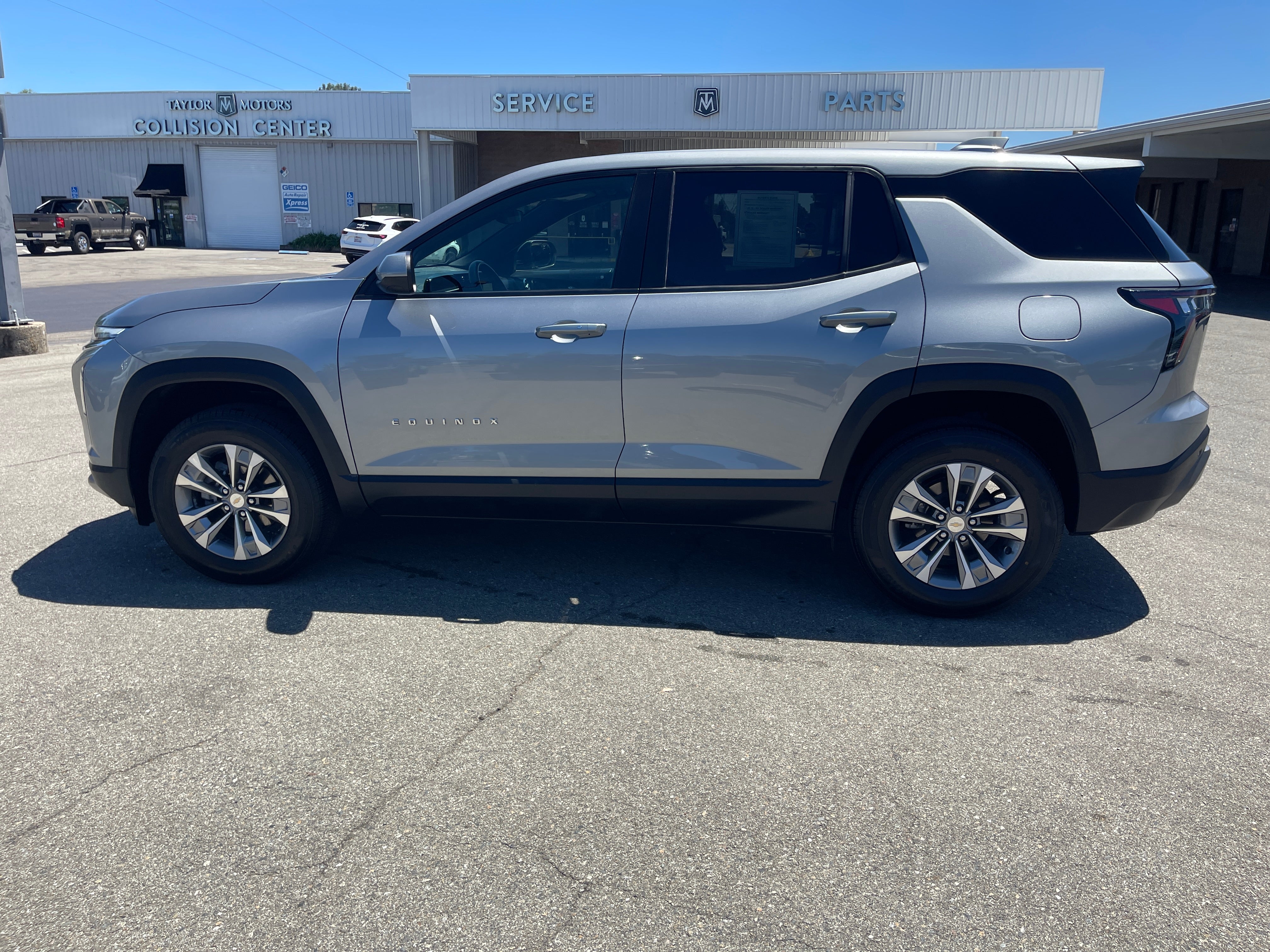 2025 Chevrolet Equinox LT