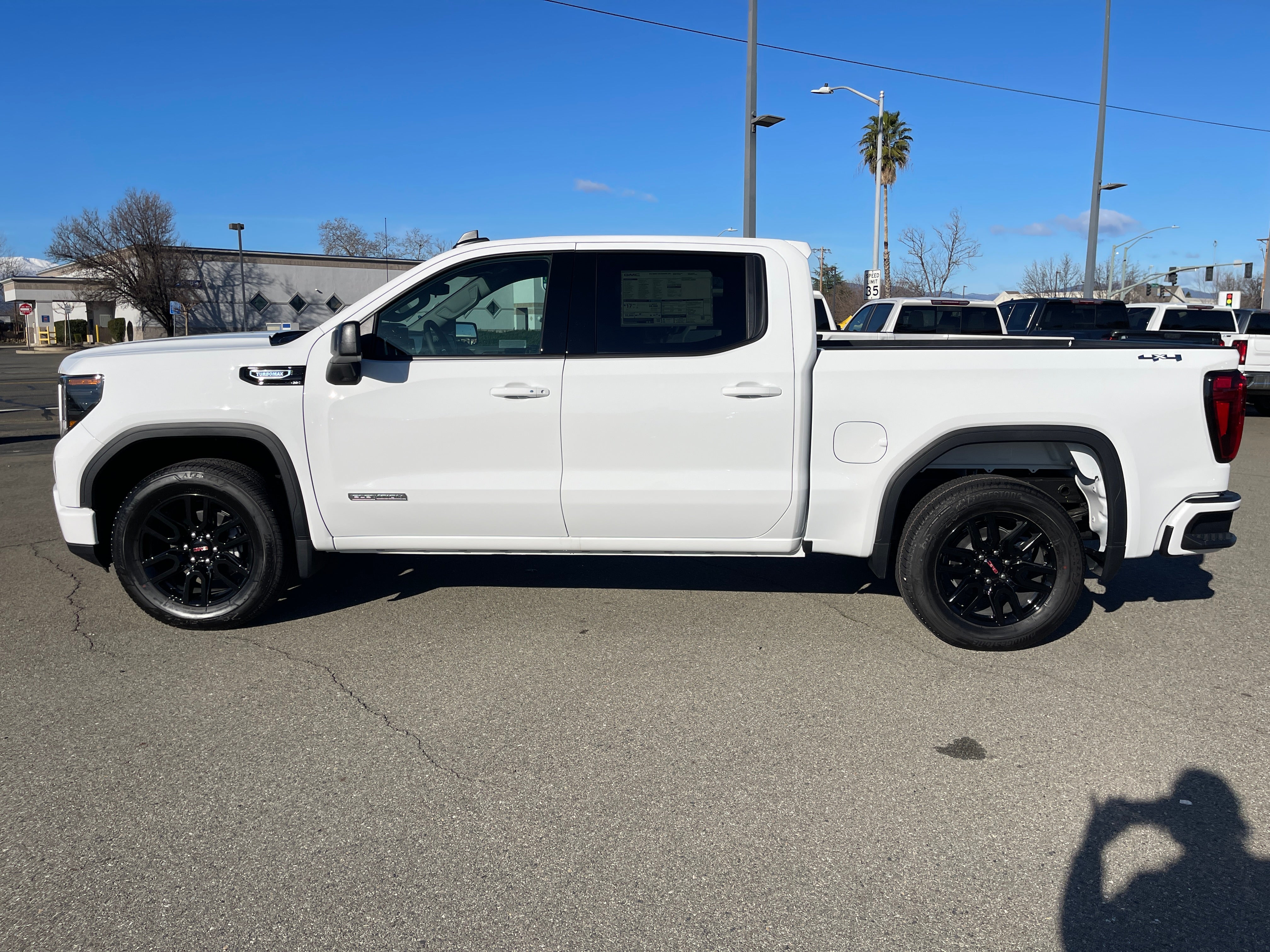 2026 GMC Sierra 1500 Elevation