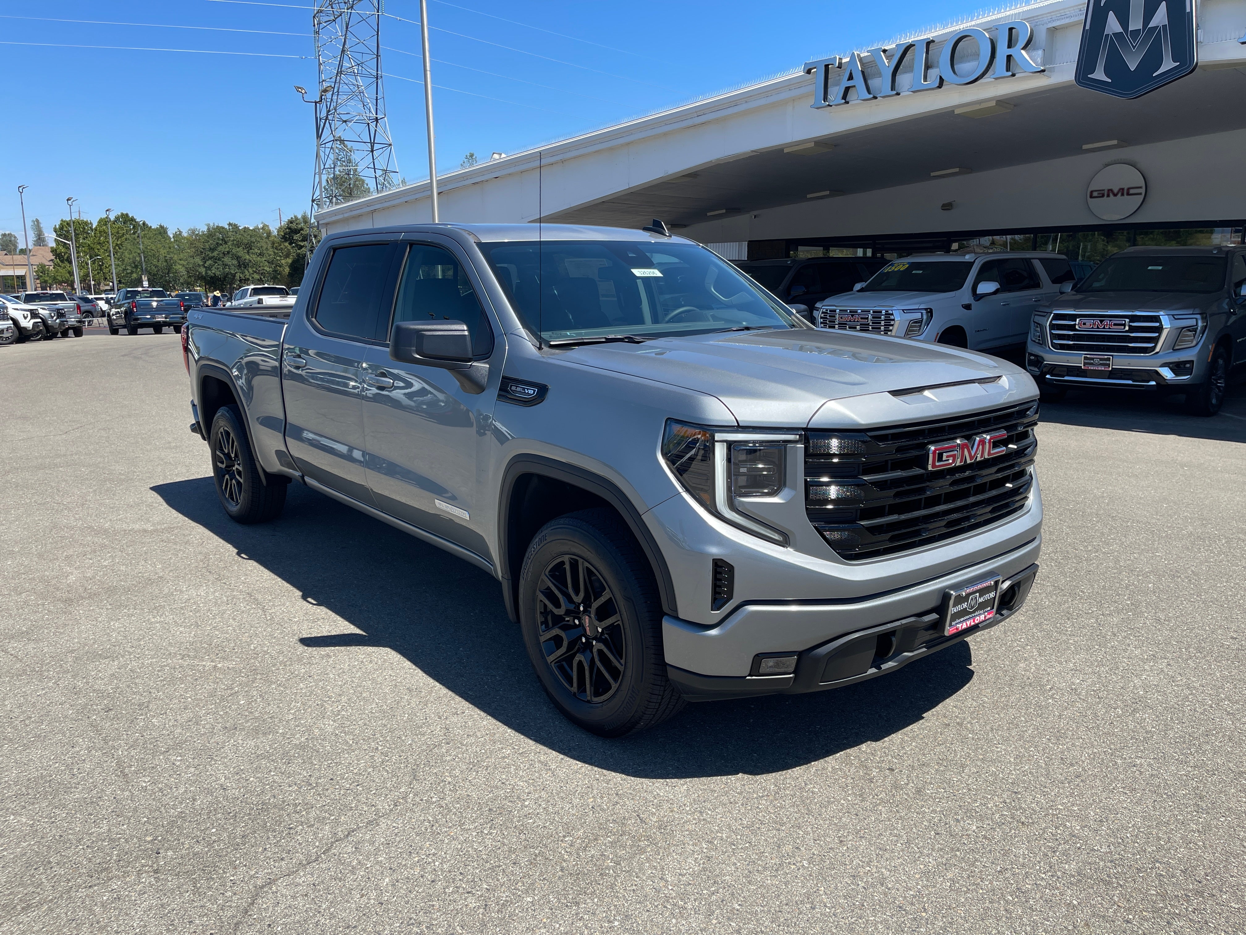 2026 GMC Sierra 1500 Elevation
