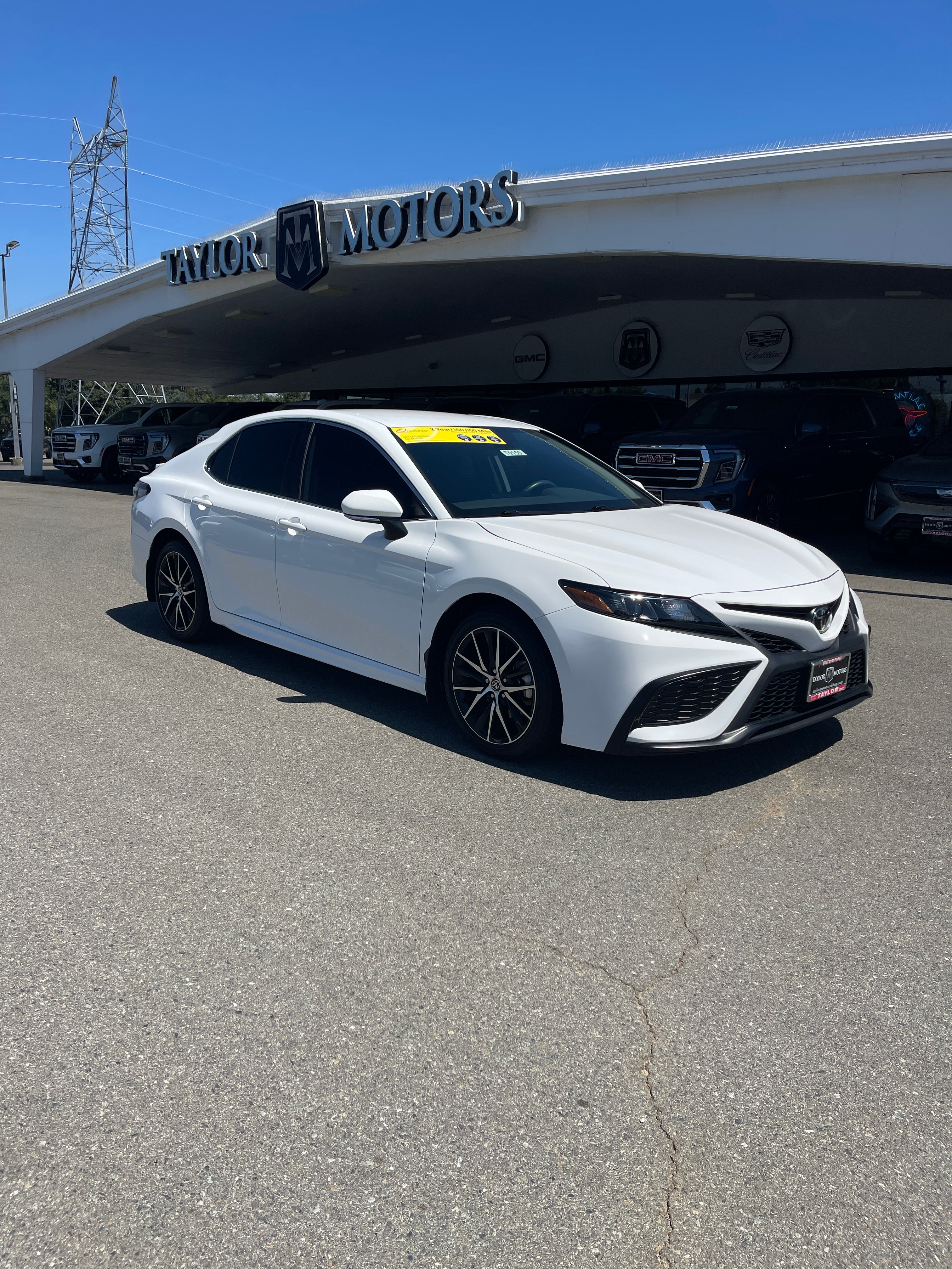 2023 Toyota Camry SE