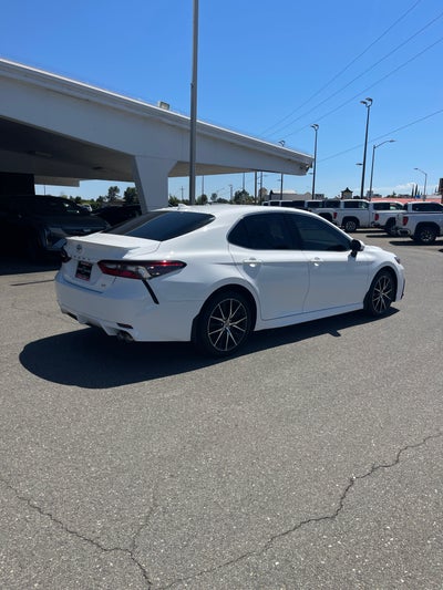 2023 Toyota Camry SE