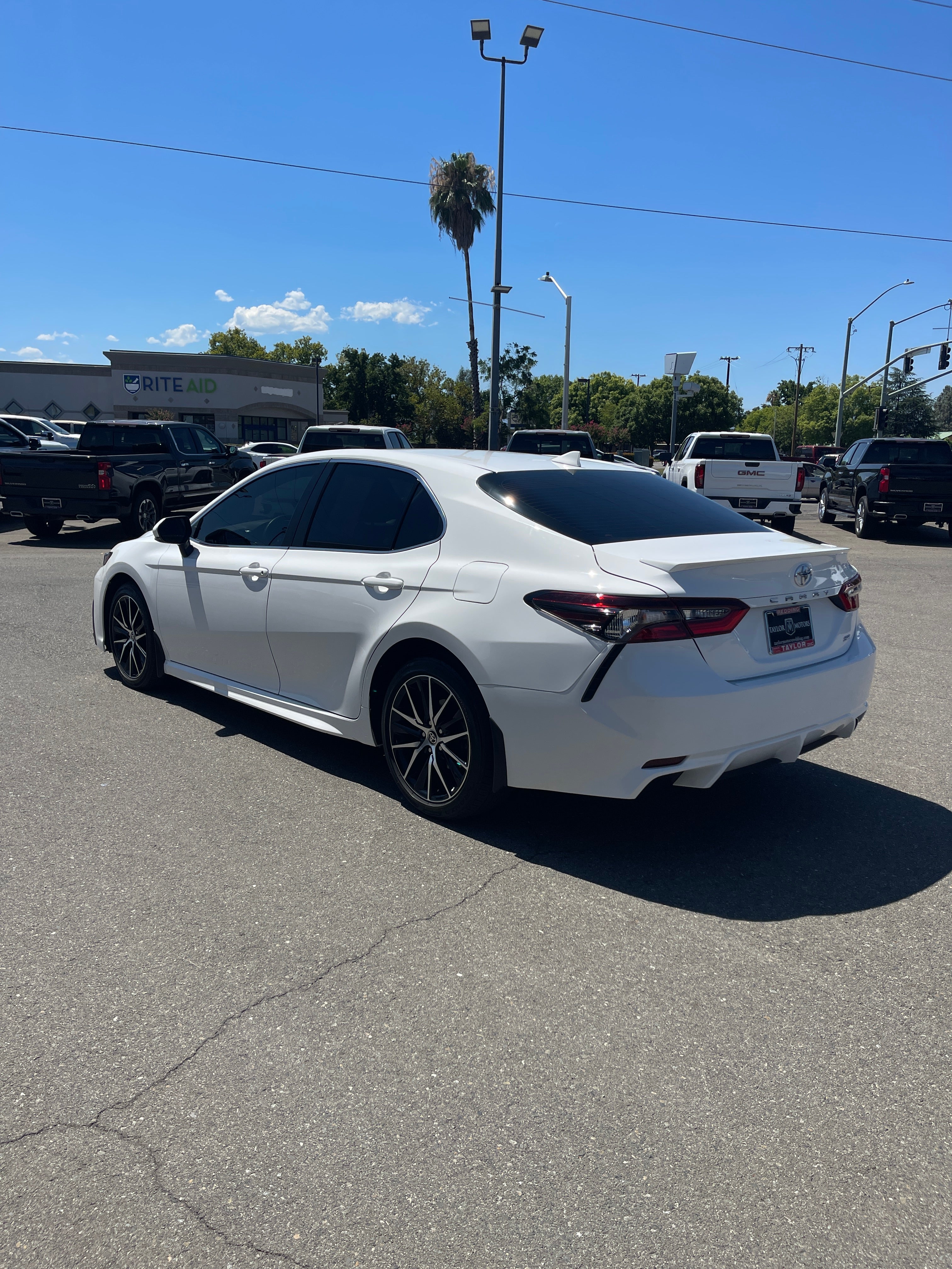 2023 Toyota Camry SE